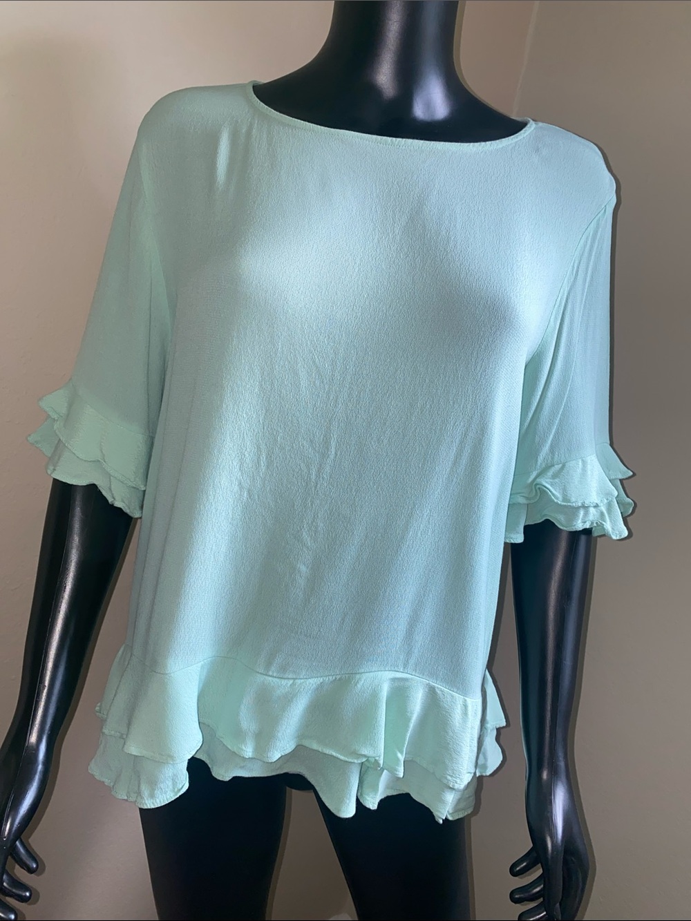 Light Mint Ruffle-Hem Blouse with Tiered Sleeves